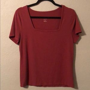 Square neck tee